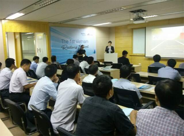 Korea Rail Network Authority imparted railway construction know-how through the railway school in Vietnam 사진